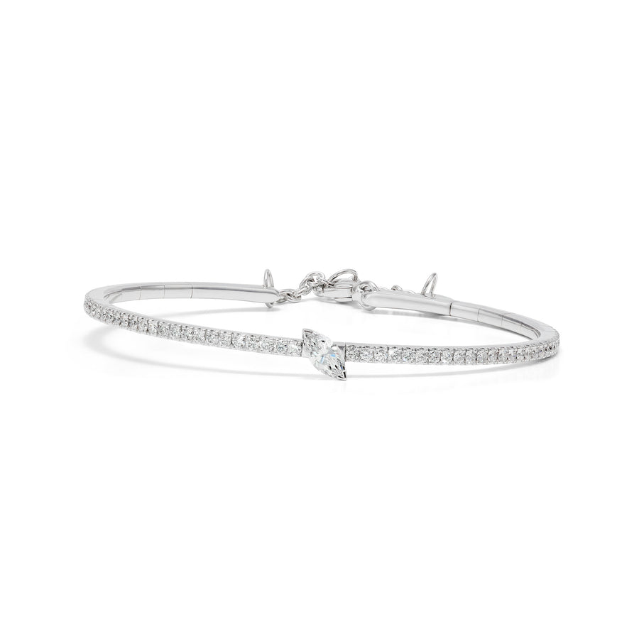 Armbånd i hvitt gull med navetteslipt diamant og brillianter