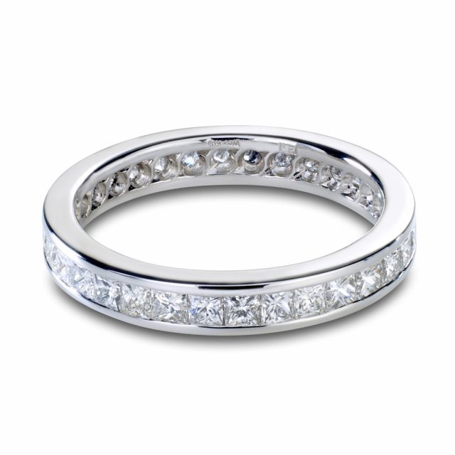 Princess cut diamond eternity ring in white gold