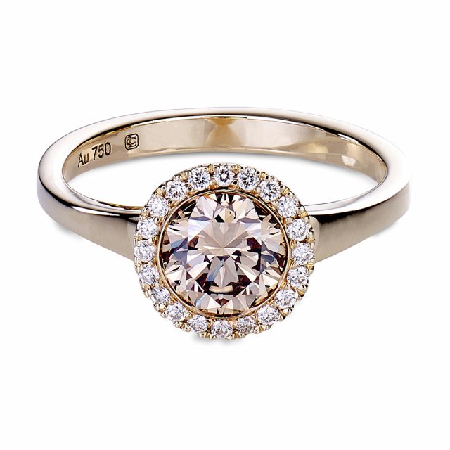 Exclusive halo diamantring i roségull med champagnefarget diamant