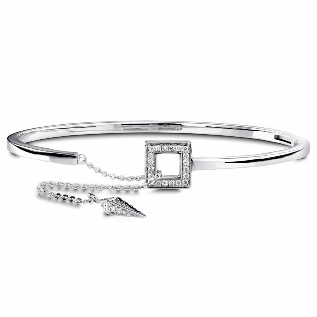 SPEAR bracelet in white gold with diamonds on head and small spear