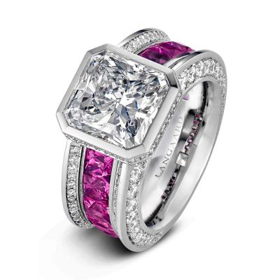 Diamantring med radiantslipt diamant og rosa spineller