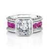Diamantring i platina med radiantslipt diamant og rosa spineller