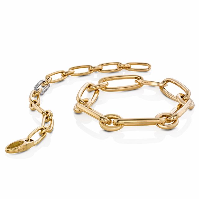 Chains in yellow gold with or without diamonds