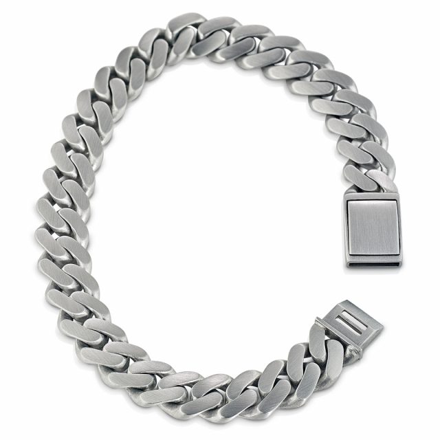 Curb chain bracelet in platinum with silky matt finish