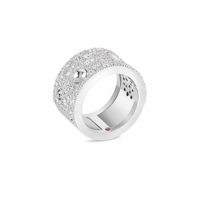 Poi Moi Luna ring large in 18.kt white gold with diamonds