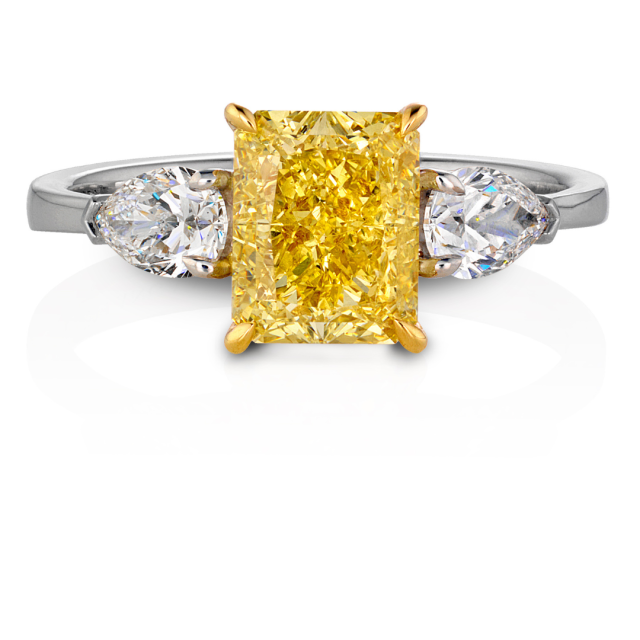 Daisy ring with yellow and white diamonds
