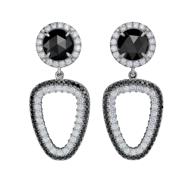 BLACK CALLA earrings in 18 KT white gold with black diamonds
