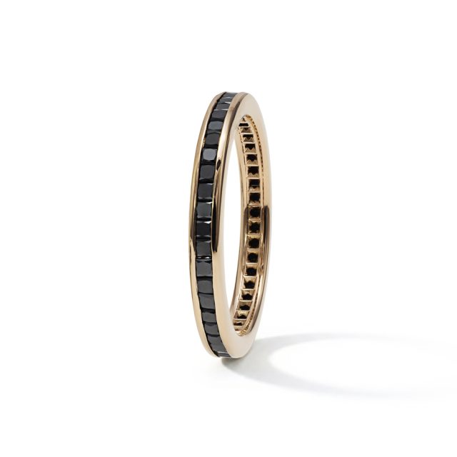 Ring i roségull med sorte diamanter