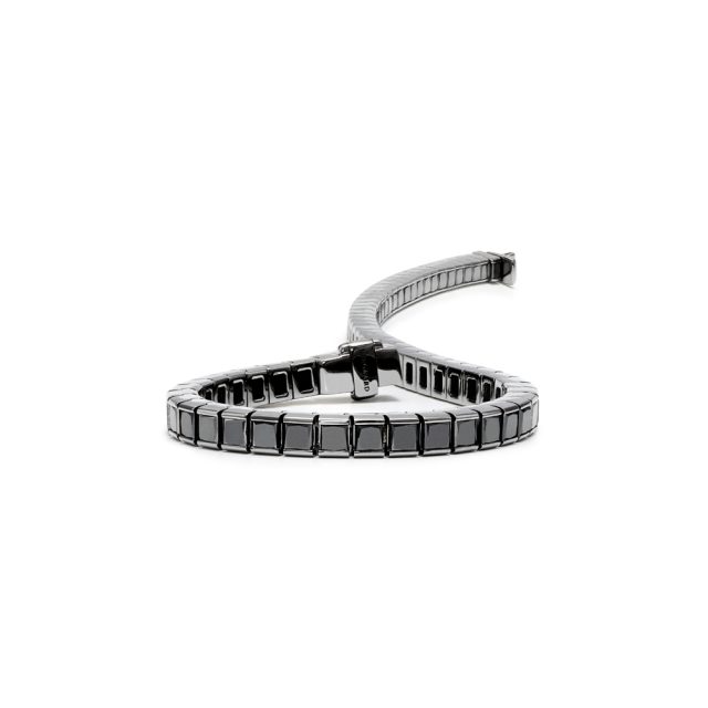 Armbånd i hvitt gull med sorte diamanter